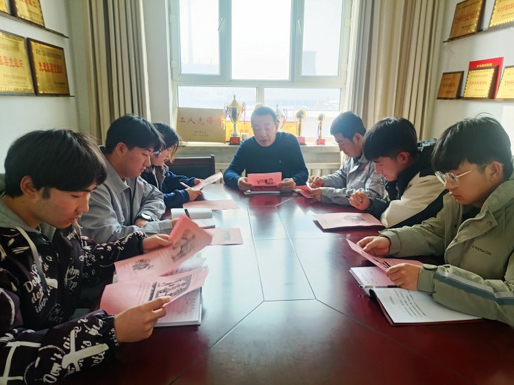 0301北方集團工業(yè)設備安裝公司學(xué)習網(wǎng)絡(luò )安全知識，防范電信網(wǎng)絡(luò )詐騙 圖片2_副本.jpg